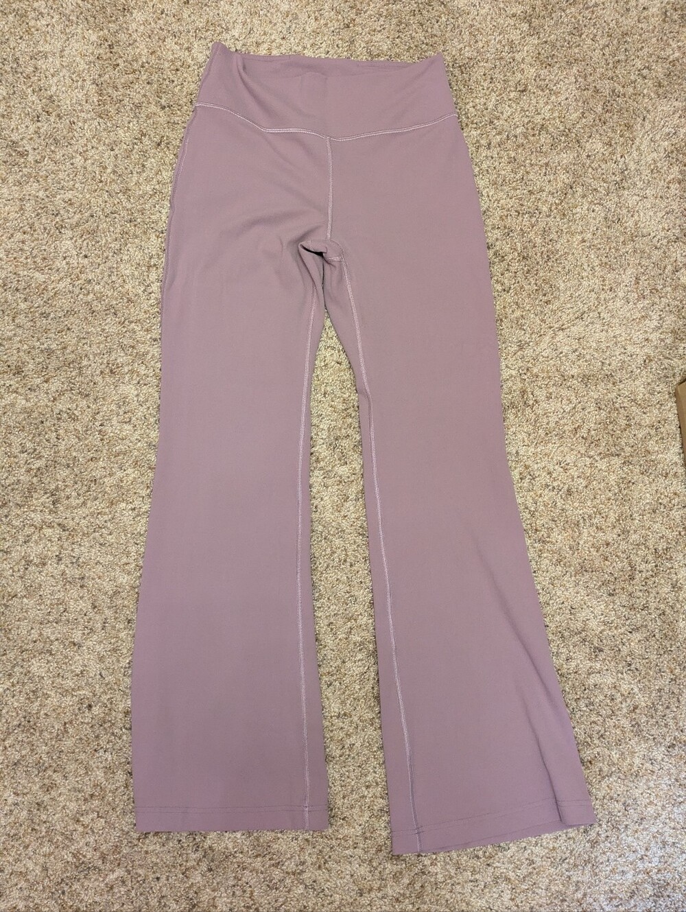 Lululemon High Rise Groove Pants Lavender Lux 8 Short